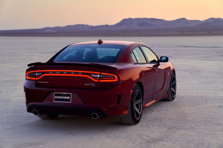  Dodge Charger SRT Hellcat (LD) 2018 года  (фото 4 из 20)